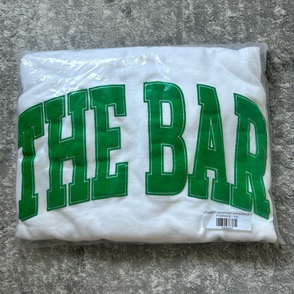 NWT The Bar Varsity Sweatshirt Crewneck Pullover White&Green - Picture 2 of 2